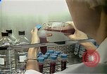 Image Cancer Therapy United States USA, 1985, de la seconde 28 séquences d'archives historiques vidéo 65675024219
