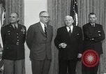 Immagine di Società di Remagen Bridge Washington DC USA, 1955, secondo 10 filmato di repertorio 65675024225