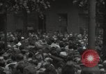 Image protestataires Berlin Allemagne de l'Ouest, 1954, de la seconde 24 séquences d'archives historiques vidéo 65675024236