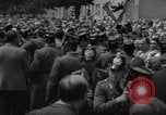 Image protestataires Berlin Allemagne de l'Ouest, 1954, de la seconde 29 séquences d'archives historiques vidéo 65675024236