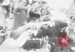 Standbild Präsident und Frau Eisenhower Washington DC USA, 1953, aus Sekunde 47 historischem Filmmaterial Videoclip 65675024247