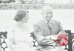 Standbild Präsident und Frau Eisenhower Washington DC USA, 1953, aus Sekunde 55 historischem Filmmaterial Videoclip 65675024247