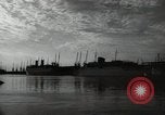 Image des navires français inutilisation Le Havre France, 1954, de la seconde 13 séquences d'archives historiques vidéo 65675024248