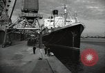 Image des navires français inutilisation Le Havre France, 1954, de la seconde 21 séquences d'archives historiques vidéo 65675024248
