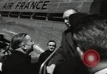 Standbild Konrad Adenauer Paris Frankreich, 1954, aus Sekunde 6 historischem Filmmaterial Videoclip 65675024249
