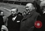 Standbild Konrad Adenauer Paris Frankreich, 1954, aus Sekunde 15 historischem Filmmaterial Videoclip 65675024249