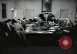 Standbild Präsident Eisenhower und Schrank Washington DC USA, 1953, aus Sekunde 11 historischem Filmmaterial Videoclip 65675024250