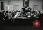 Standbild Präsident Eisenhower und Schrank Washington DC USA, 1953, aus Sekunde 31 historischem Filmmaterial Videoclip 65675024250