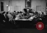 Standbild Präsident Eisenhower und Schrank Washington DC USA, 1953, aus Sekunde 39 historischem Filmmaterial Videoclip 65675024250