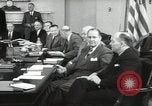 Standbild Präsident Eisenhower und Schrank Washington DC USA, 1953, aus Sekunde 52 historischem Filmmaterial Videoclip 65675024250