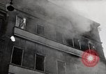 Standbild Feuer Rom Italien, 1947, aus Sekunde 10 historischem Filmmaterial Videoclip 65675024252