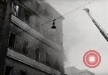 Standbild Feuer Rom Italien, 1947, aus Sekunde 28 historischem Filmmaterial Videoclip 65675024252