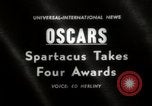 Standbild 33 Academy Awards Santa Monica California USA, 1961, aus Sekunde 1 historischem Filmmaterial Videoclip 65675024256
