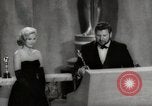 Standbild 33 Academy Awards Santa Monica California USA, 1961, aus Sekunde 51 historischem Filmmaterial Videoclip 65675024256