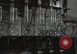 Standbild chemische Experimente United States USA, 1948, aus Sekunde 33 historischem Filmmaterial Videoclip 65675024267