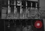 Standbild chemische Experimente United States USA, 1948, aus Sekunde 48 historischem Filmmaterial Videoclip 65675024267