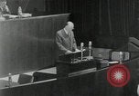 Immagine di Il Segretario di Stato americano George Marshall New York City USA, 1947, secondo 30 filmato di repertorio 65675024278