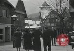 Image Village des nains à l'Exposition universelle de Chicago Chicago Illinois USA, 1933, de la seconde 28 séquences d'archives historiques vidéo 65675024282