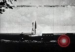 Standbild V-2 Rakete Deutschland, 1943, aus Sekunde 11 historischem Filmmaterial Videoclip 65675024302