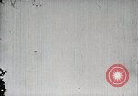 Standbild V-2 Rakete Deutschland, 1943, aus Sekunde 33 historischem Filmmaterial Videoclip 65675024302