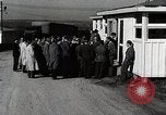 Standbild Deutsche Wissenschaftler in den USA nach Zweiten Weltkrieg Ohio United States USA, 1946, aus Sekunde 42 historischem Filmmaterial Videoclip 65675024303