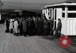 Standbild Deutsche Wissenschaftler in den USA nach Zweiten Weltkrieg Ohio United States USA, 1946, aus Sekunde 43 historischem Filmmaterial Videoclip 65675024303