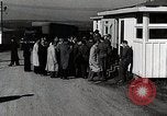 Standbild Deutsche Wissenschaftler in den USA nach Zweiten Weltkrieg Ohio United States USA, 1946, aus Sekunde 55 historischem Filmmaterial Videoclip 65675024303