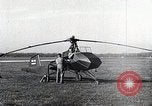 Immagine di Il dott Friedrich Dablhoff e elicottero con jet-lame di propulsione Ohio United States USA, 1946, secondo 1 filmato di repertorio 65675024304