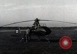 Immagine di Il dott Friedrich Dablhoff e elicottero con jet-lame di propulsione Ohio United States USA, 1946, secondo 10 filmato di repertorio 65675024304