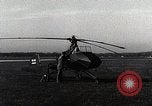Immagine di Il dott Friedrich Dablhoff e elicottero con jet-lame di propulsione Ohio United States USA, 1946, secondo 19 filmato di repertorio 65675024304