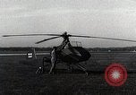 Immagine di Il dott Friedrich Dablhoff e elicottero con jet-lame di propulsione Ohio United States USA, 1946, secondo 23 filmato di repertorio 65675024304