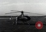 Immagine di Il dott Friedrich Dablhoff e elicottero con jet-lame di propulsione Ohio United States USA, 1946, secondo 24 filmato di repertorio 65675024304