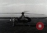 Immagine di Il dott Friedrich Dablhoff e elicottero con jet-lame di propulsione Ohio United States USA, 1946, secondo 40 filmato di repertorio 65675024304