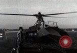 Immagine di Il dott Friedrich Dablhoff e elicottero con jet-lame di propulsione Ohio United States USA, 1946, secondo 44 filmato di repertorio 65675024304