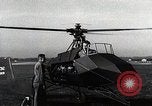 Immagine di Il dott Friedrich Dablhoff e elicottero con jet-lame di propulsione Ohio United States USA, 1946, secondo 49 filmato di repertorio 65675024304