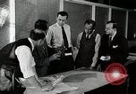 Standbild deutsche Wissenschaftler Ohio United States USA, 1946, aus Sekunde 13 historischem Filmmaterial Videoclip 65675024306