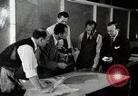 Standbild deutsche Wissenschaftler Ohio United States USA, 1946, aus Sekunde 15 historischem Filmmaterial Videoclip 65675024306