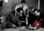 Standbild deutsche Wissenschaftler Ohio United States USA, 1946, aus Sekunde 30 historischem Filmmaterial Videoclip 65675024306