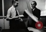 Standbild deutsche Wissenschaftler Ohio United States USA, 1946, aus Sekunde 46 historischem Filmmaterial Videoclip 65675024306