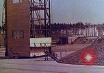 Standbild V-2 Rakete Peenemunde Deutschland, 1943, aus Sekunde 13 historischem Filmmaterial Videoclip 65675024336