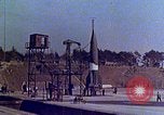 Standbild V-2 Rakete Peenemunde Deutschland, 1943, aus Sekunde 32 historischem Filmmaterial Videoclip 65675024336