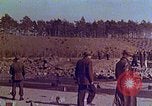 Standbild V-2 Rakete Peenemunde Deutschland, 1943, aus Sekunde 56 historischem Filmmaterial Videoclip 65675024336