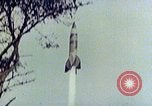 Standbild V-2 Rakete Peenemunde Deutschland, 1945, aus Sekunde 9 historischem Filmmaterial Videoclip 65675024341