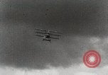 Standbild deutsche Flugzeuge von Ersten Weltkrieg Deutschland, 1918, aus Sekunde 22 historischem Filmmaterial Videoclip 65675024361