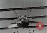 Standbild deutsche Flugzeuge von Ersten Weltkrieg Deutschland, 1918, aus Sekunde 30 historischem Filmmaterial Videoclip 65675024361