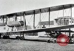 Standbild deutsche Flugzeuge von Ersten Weltkrieg Deutschland, 1918, aus Sekunde 54 historischem Filmmaterial Videoclip 65675024361