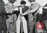 Standbild Erste erfolgreiche post rocket Deutschland, 1931, aus Sekunde 49 historischem Filmmaterial Videoclip 65675024387