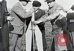 Standbild Erste erfolgreiche post rocket Deutschland, 1931, aus Sekunde 52 historischem Filmmaterial Videoclip 65675024387