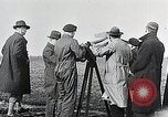 Standbild Erste erfolgreiche post rocket Deutschland, 1931, aus Sekunde 60 historischem Filmmaterial Videoclip 65675024387