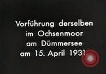 Standbild Reinhold Bodenbearbeitung Deutschland, 1931, aus Sekunde 9 historischem Filmmaterial Videoclip 65675024388